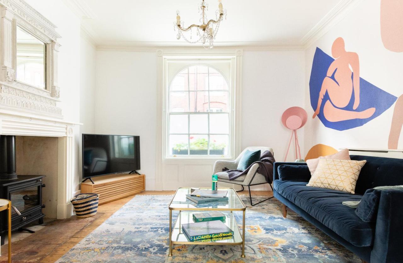 The Euston Square Escape - Modern And Central 4Bdr Home 런던 외부 사진